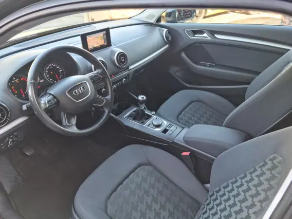 Audi A3 2014 - 14900 EUR, 250000 km - AUTO.MOTO.pt - 250000km - foto 20 de 38