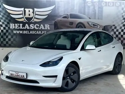 Tesla Model 3 2022 - 49000km