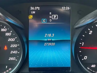 Mercedes-Benz C 220 2020 - 23990 EUR, 273920 km - AUTO.MOTO.pt - 273920km - foto 21 de 22