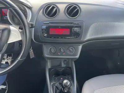 SEAT Ibiza ST 2010 - 6990 EUR, 216600 km - AUTO.MOTO.pt - 216600km - foto 12 de 16