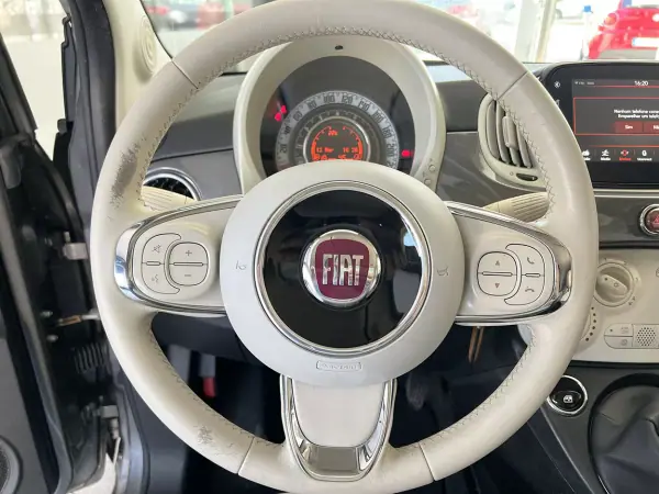 Fiat 500C 2018 - 11800 EUR, 59965 km - AUTO.MOTO.pt - 59965km - foto 8 de 21