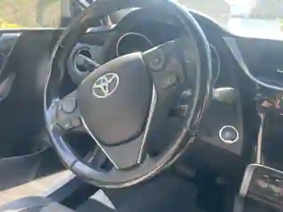 Toyota Auris 2017 - 12900 EUR, 217333 km - 217333km - foto 14 de 15