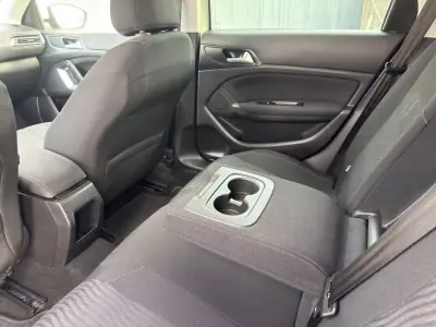 Peugeot 308 SW 2014 - 8950 EUR, 160000 km - AUTO.MOTO.pt - 160000km - foto 19 de 25