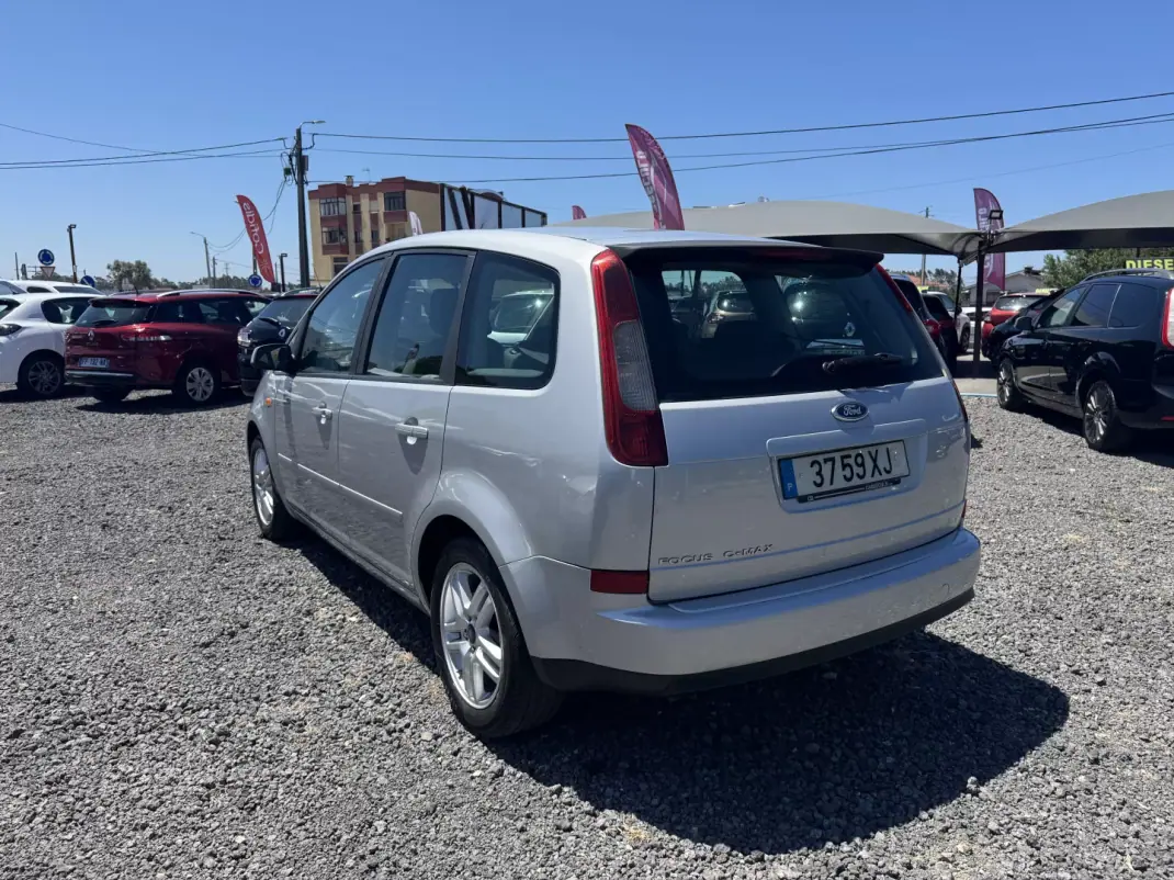 Ford Focus C-Max 2004 - 5350 EUR, 296034 km - AUTO.MOTO.pt - 296034km - foto 4 de 22