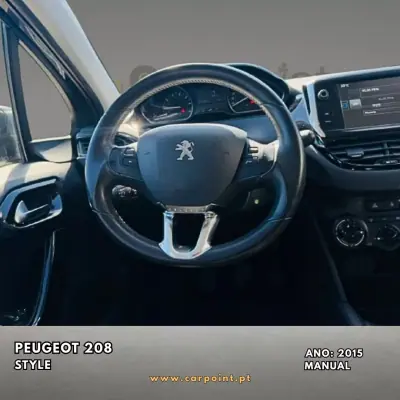 Peugeot 208 2015 - 9900 EUR, 114334 km - 114334km - foto 6 de 10