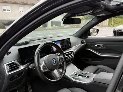BMW 320 2023 - 33500 EUR, 170984 km - AUTO.MOTO.pt - 170984km - foto 5 de 10