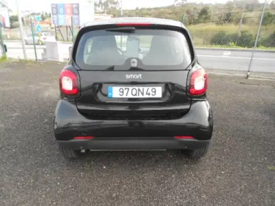 Smart ForFour 2015 - 8750 EUR, 84129 km - AUTO.MOTO.pt - 84129km - foto 5 de 12