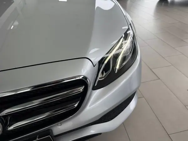 Mercedes-Benz E 220 2020 - 34990 EUR, 84701 km - AUTO.MOTO.pt - 84701km - foto 29 de 29