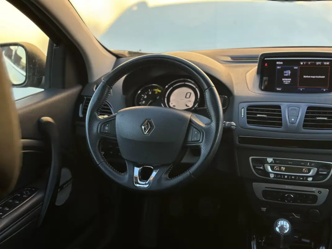 Renault Mégane Sport Tourer 2015 - 7990 EUR, 182000 km - 182000km - foto 31 de 39