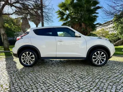 Nissan Juke 2014 - 9990 EUR, 165850 km - AUTO.MOTO.pt - 165850km - foto 10 de 40
