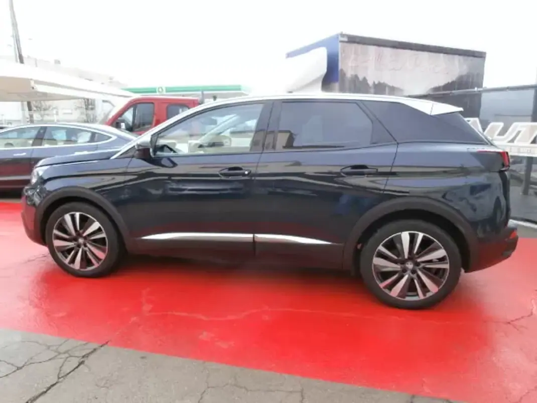 Peugeot 3008 2020 - 22500 EUR, 111358 km - AUTO.MOTO.pt - 111358km - foto 10 de 36