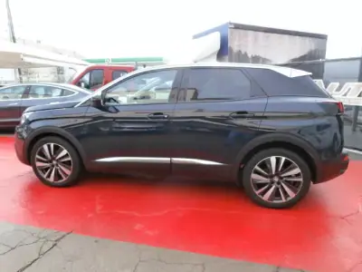 Peugeot 3008 2020 - 22500 EUR, 111358 km - AUTO.MOTO.pt - 111358km - foto 10 de 36