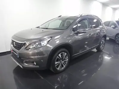 Peugeot 2008 2018 - 10250 EUR, 109000 km - AUTO.MOTO.pt - 109000km - foto 1 de 21