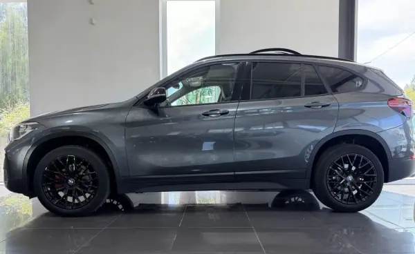 BMW X1 2020 - 18500 EUR, 145121 km - AUTO.MOTO.pt - 145121km - foto 9 de 37