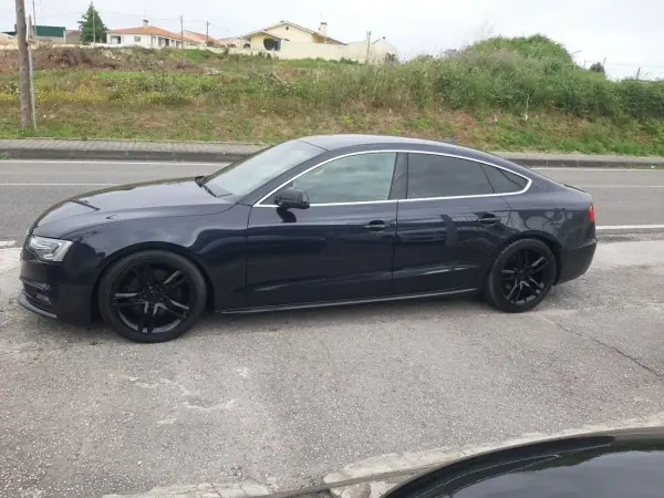 Audi A5 Sportback 2014 - 18900 EUR, 193400 km - AUTO.MOTO.pt - 193400km - foto 6 de 41