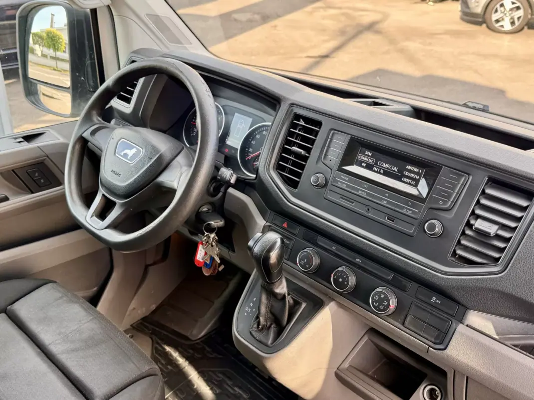 Man 2019 - 22990 EUR, 335000 km - AUTO.MOTO.pt - 335000km - foto 8 de 18