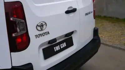 Toyota PROACE 2.0 D-4D Cool 6 Lug. 2021 - 17200 EUR, 169000 km - AUTO.MOTO.pt - 169000km - foto 3 de 27