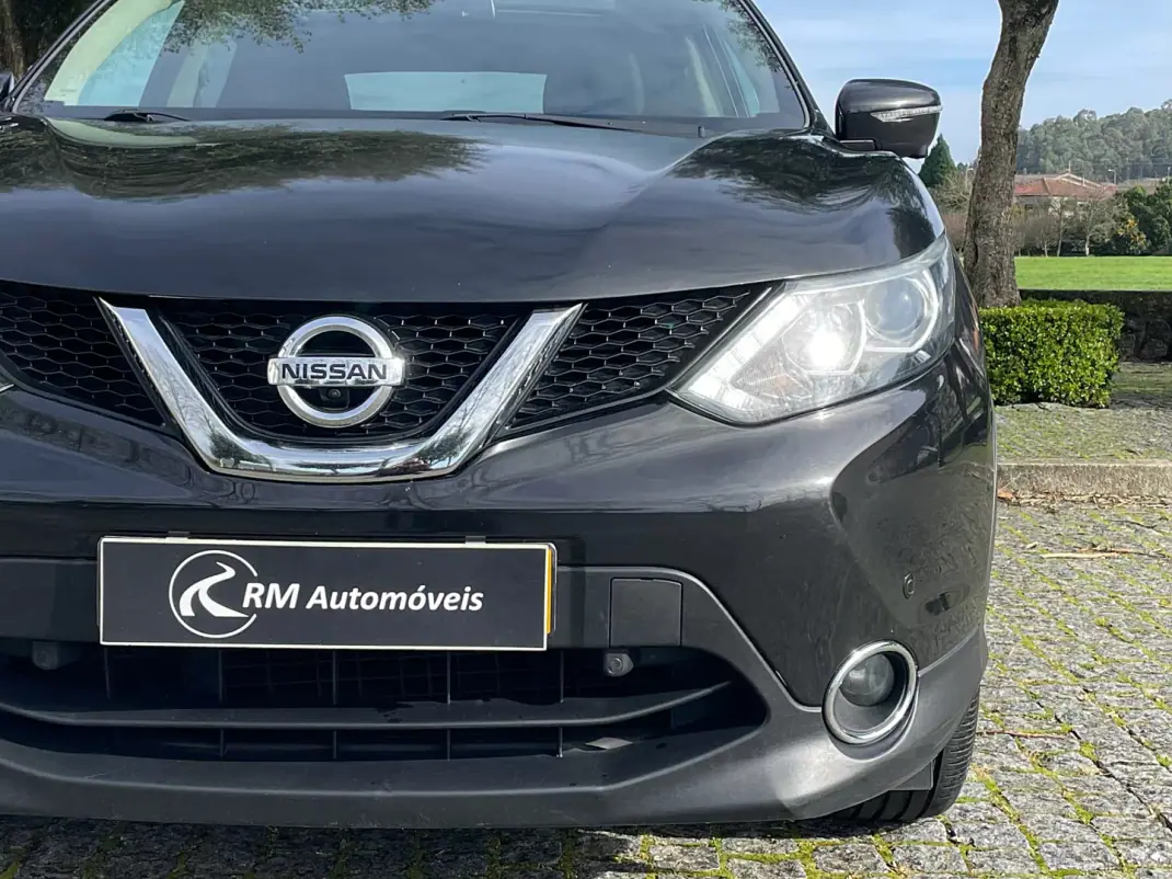 Nissan Qashqai 2017 - 13700 EUR, 243000 km - AUTO.MOTO.pt - 243000km - foto 11 de 28
