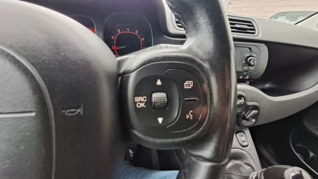 Fiat Panda 2017 - 6890 EUR, 109923 km - 109923km - foto 36 de 43