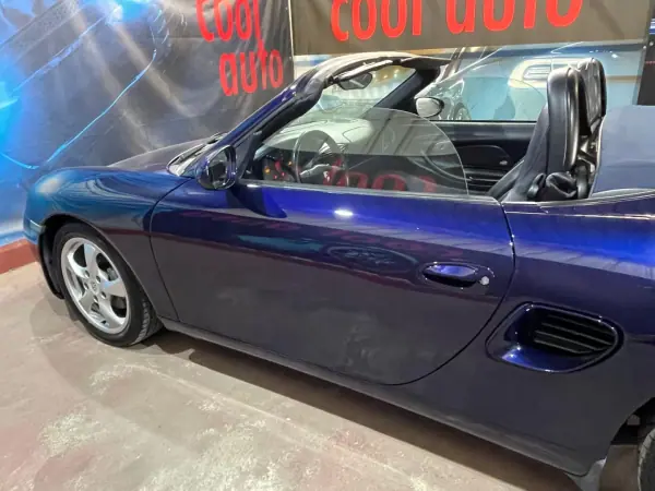 Porsche Boxster 2002 - 22999 EUR, 121000 km - AUTO.MOTO.pt - 121000km - foto 17 de 50