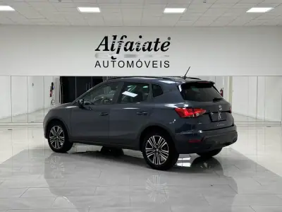SEAT Arona 2023 - 18990 EUR, 63000 km - AUTO.MOTO.pt - 63000km - foto 5 de 29
