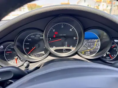 Porsche Panamera 2011 - 32500 EUR, 206000 km - 206000km - foto 13 de 20