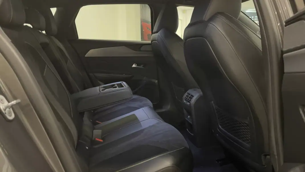 Peugeot 308 SW 2023 - 22490 EUR, 52713 km - AUTO.MOTO.pt - 52713km - foto 24 de 57