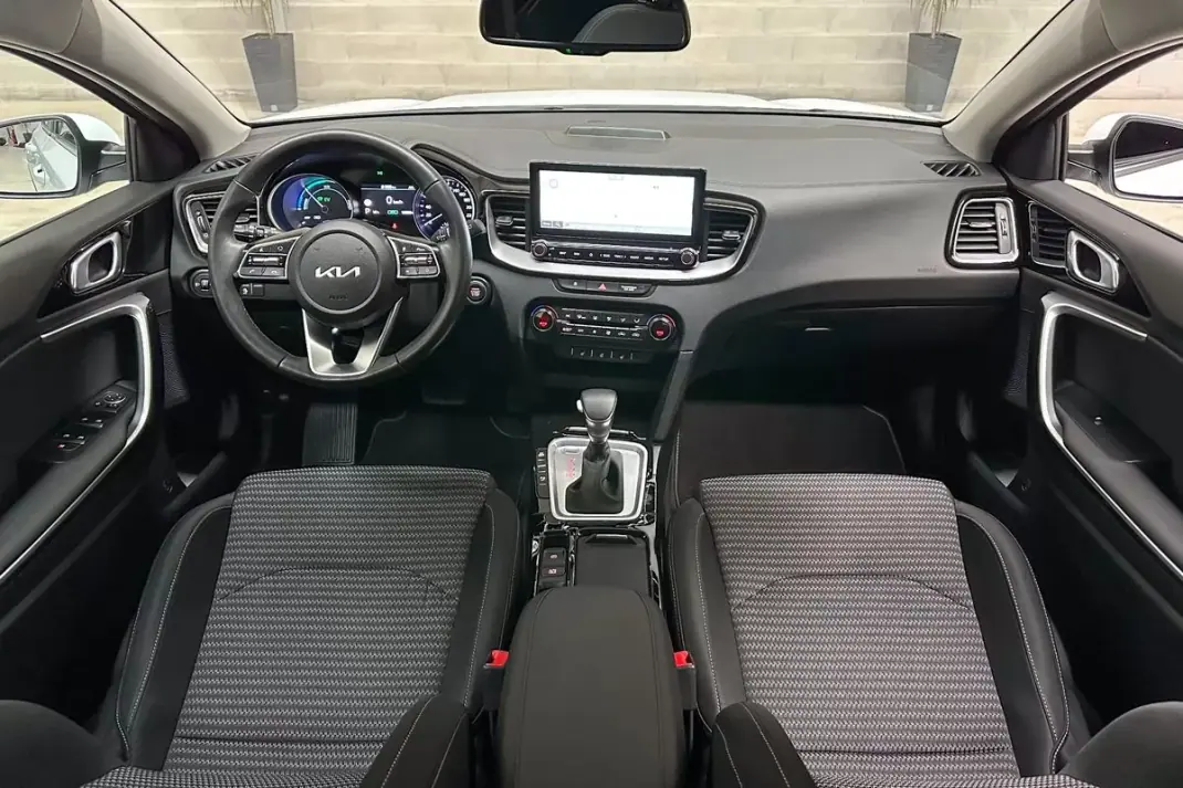 Kia XCeed 2022 - 22450 EUR, 15890 km - AUTO.MOTO.pt - 15890km - foto 12 de 51