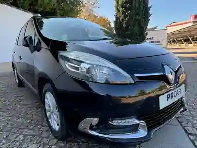 Renault Grand Scénic 2016 - 8150 EUR, 256000 km - AUTO.MOTO.pt - 256000km - foto 16 de 29