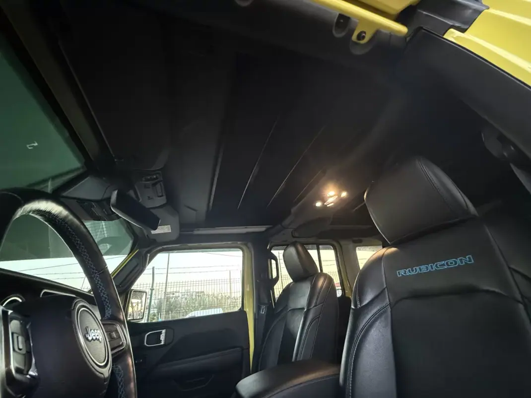 Jeep Wrangler Unlimited 2023 - 78900 EUR, 45271 km - AUTO.MOTO.pt - 45271km - foto 17 de 24