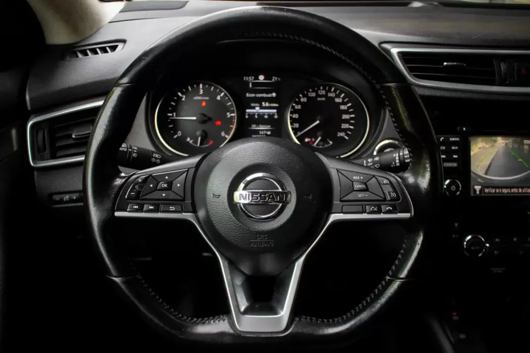 Nissan Qashqai 2018 - 13990 EUR, 168596 km - AUTO.MOTO.pt - 168596km - foto 9 de 29