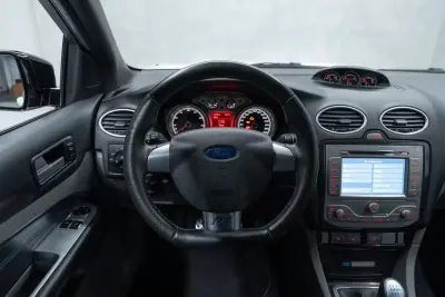 Ford Focus 2009 - 44950 EUR, 132000 km - AUTO.MOTO.pt - 132000km - foto 24 de 36