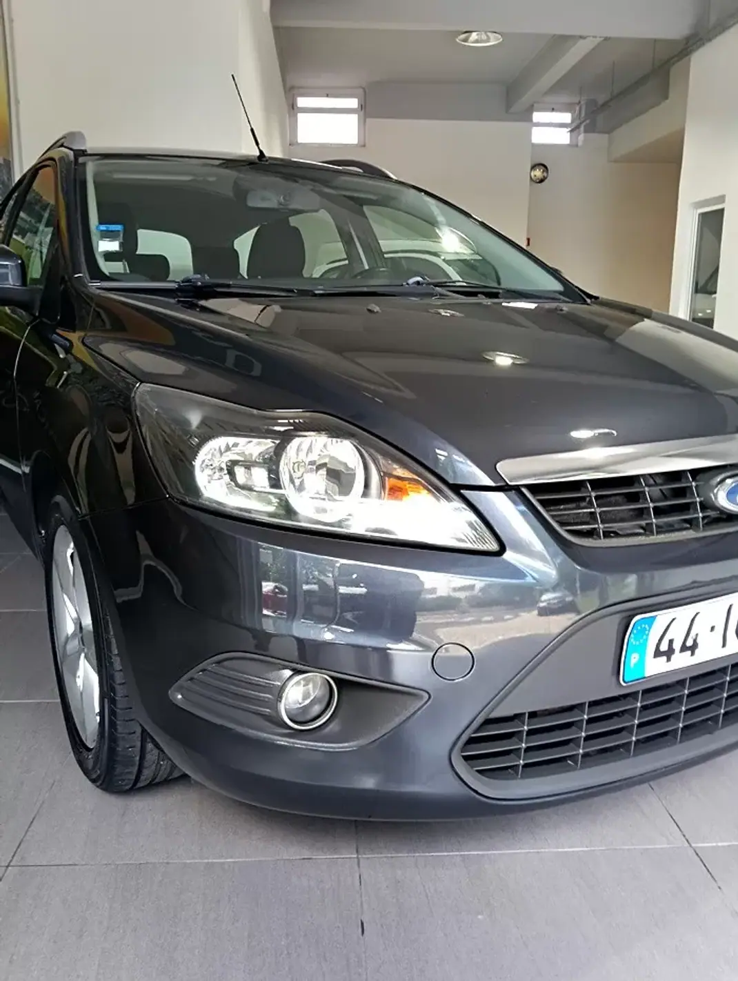 Ford Focus SW 2010 - 5990 EUR, 112000 km - AUTO.MOTO.pt - 112000km - foto 10 de 51