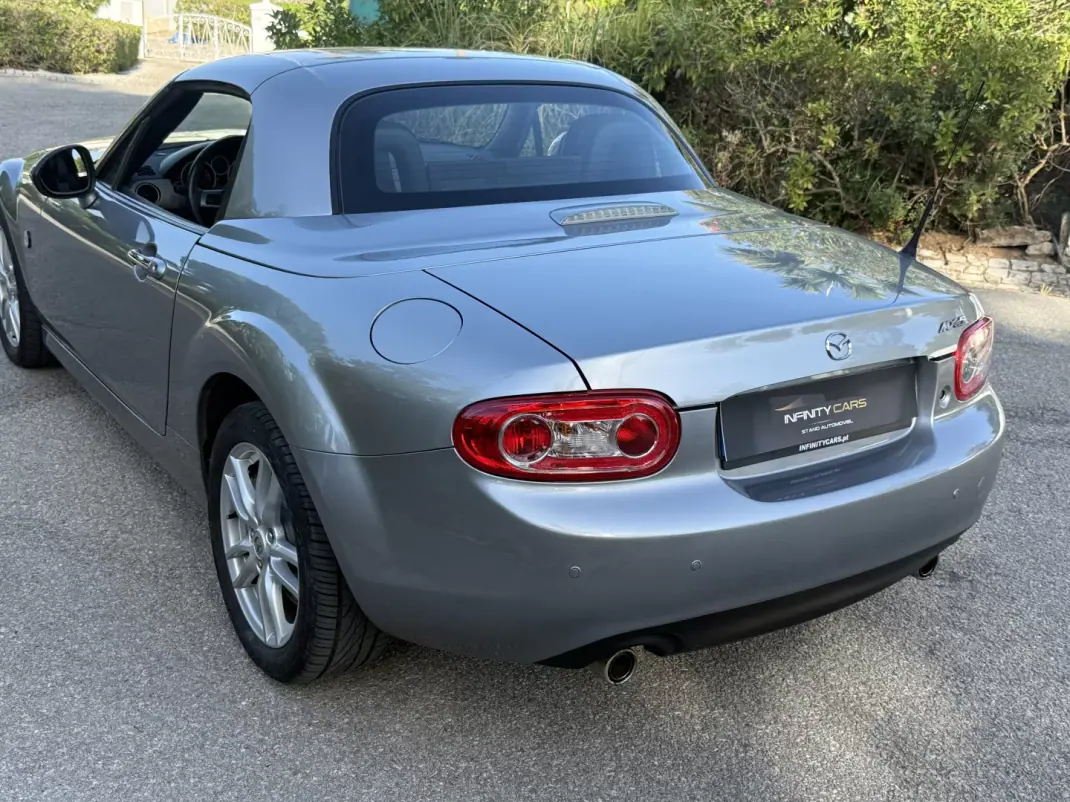 Mazda MX-5 2013 - 14699 EUR, 60000 km - AUTO.MOTO.pt - 60000km - foto 15 de 19