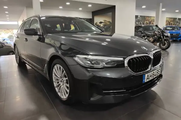 BMW 520 2021 - 28750 EUR, 95000 km - AUTO.MOTO.pt - 95000km - foto 4 de 51