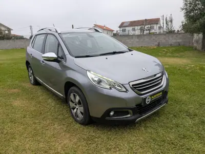 Peugeot 2008 2015 - 10990 EUR, 100000 km - 100000km - foto 3 de 14