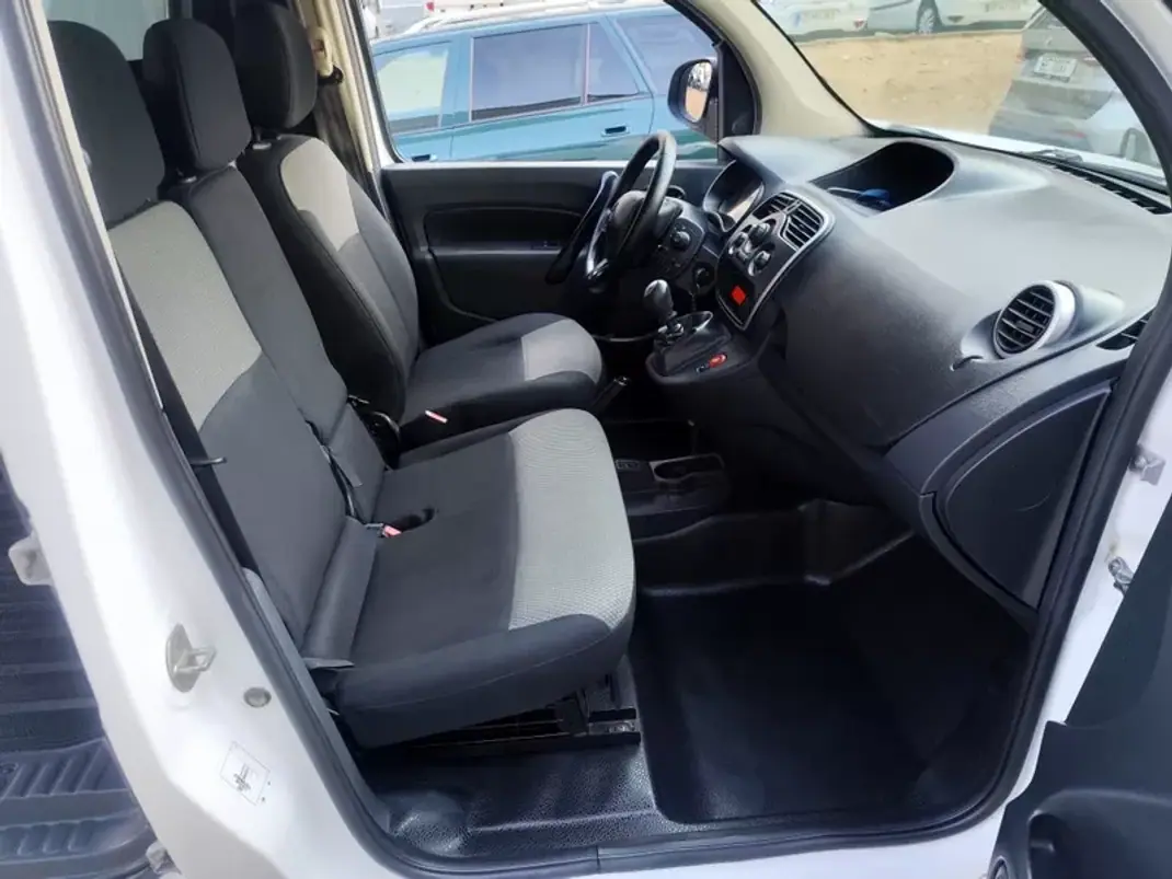 Renault Kangoo 2020 - 9980 EUR, 173000 km - 173000km - foto 10 de 25