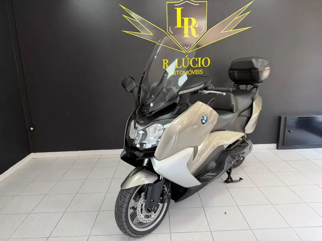 BMW C 650 GT 2012 - 5500 EUR, 31823 km - 31823km - foto 7 de 22