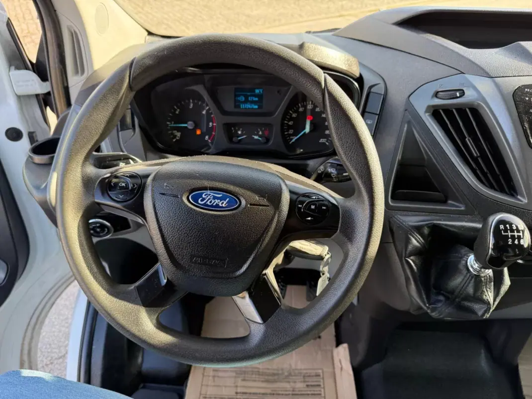 Ford TRANSIT CUSTOM 2.0 L2 H2 2.0 130 CV 2015 - 16500 EUR, 117500 km - AUTO.MOTO.pt - 117500km - foto 10 de 16