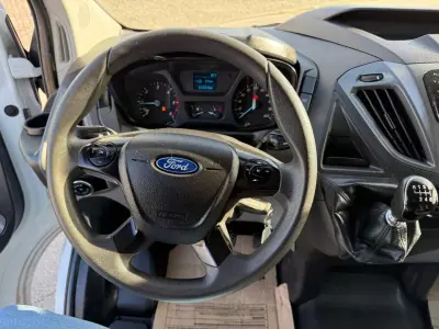 Ford TRANSIT CUSTOM 2.0 L2 H2 2.0 130 CV 2015 - 16500 EUR, 117500 km - AUTO.MOTO.pt - 117500km - foto 10 de 16