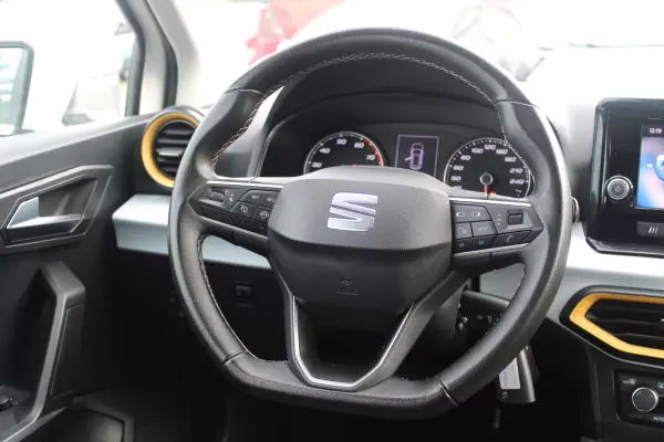 SEAT Arona 2021 - 16990 EUR, 63000 km - AUTO.MOTO.pt - 63000km - foto 16 de 22