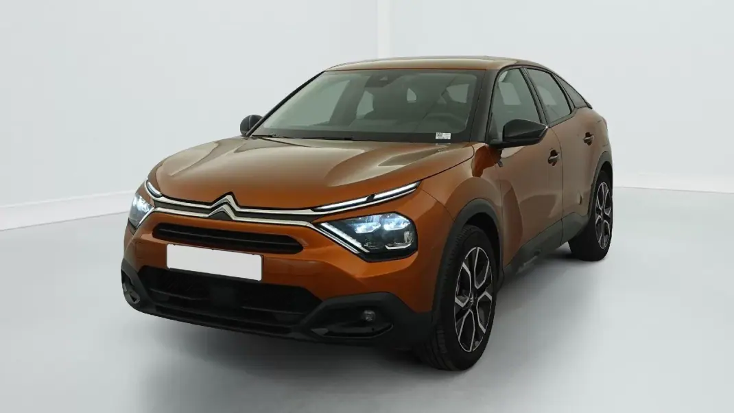Citroën e-C4 2022 - 18990 EUR, 16000 km - AUTO.MOTO.pt - 16000km - foto 1 de 15