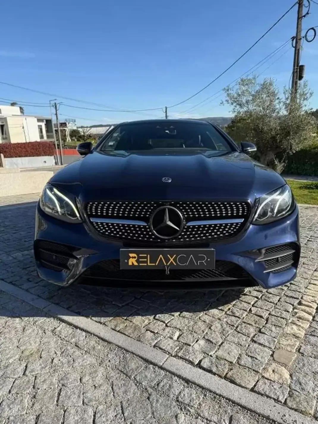 Mercedes-Benz E 220 2017 - 29990 EUR, 215000 km - AUTO.MOTO.pt - 215000km - foto 15 de 34