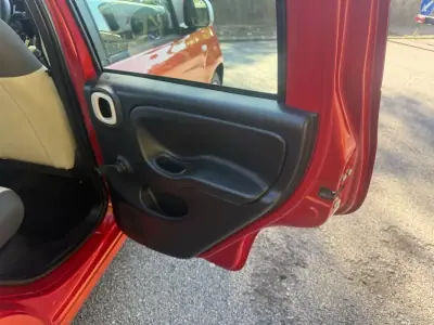 Fiat Panda 2012 - 6600 EUR, 145000 km - AUTO.MOTO.pt - 145000km - foto 7 de 23