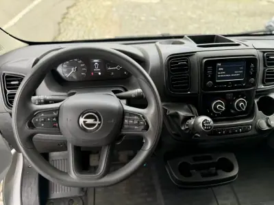 Opel 2024 - 31450 EUR, 59000 km - AUTO.MOTO.pt - 59000km - foto 10 de 20