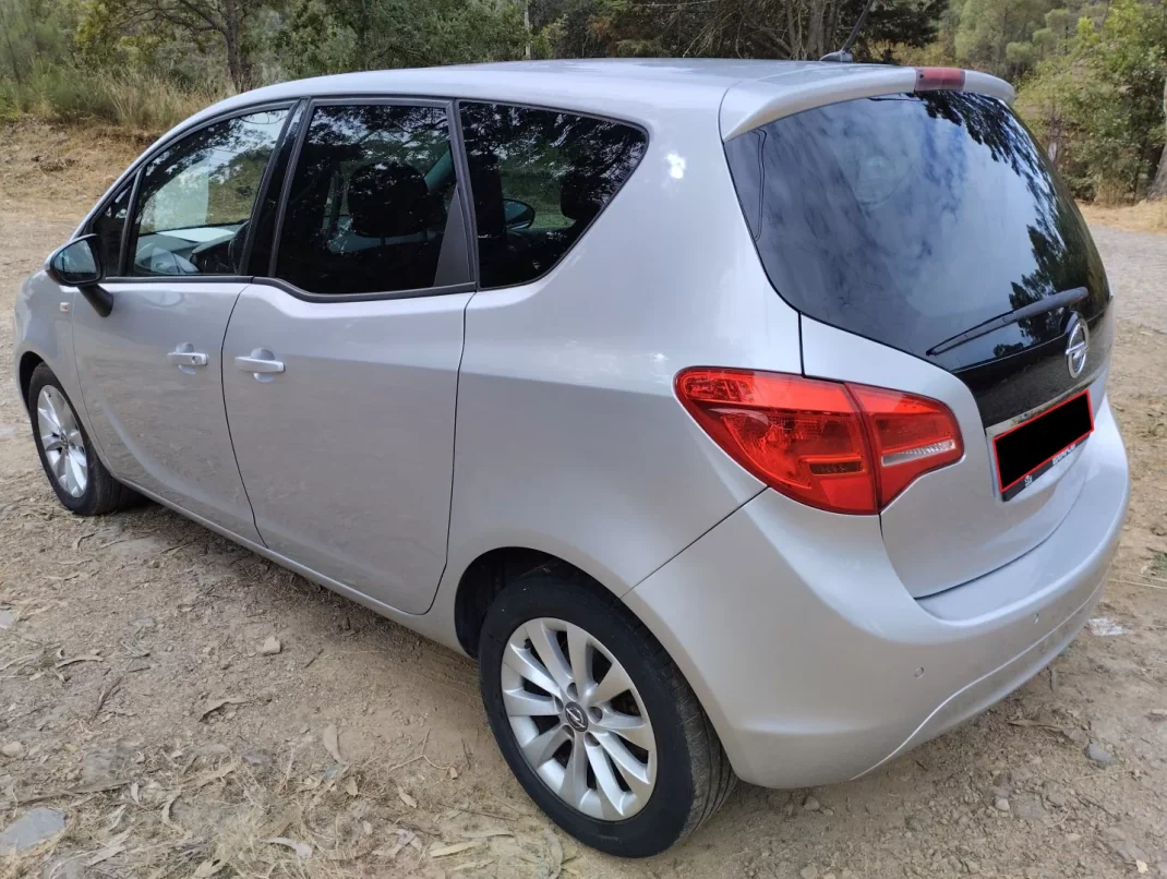 Opel Meriva 2015 - 8950 EUR, 190000 km - AUTO.MOTO.pt - 190000km - foto 6 de 30