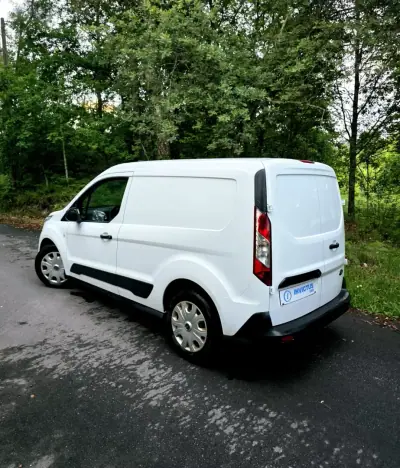 Ford Transit Connect 2019 - 11990 EUR, 144000 km - AUTO.MOTO.pt - 144000km - foto 8 de 27