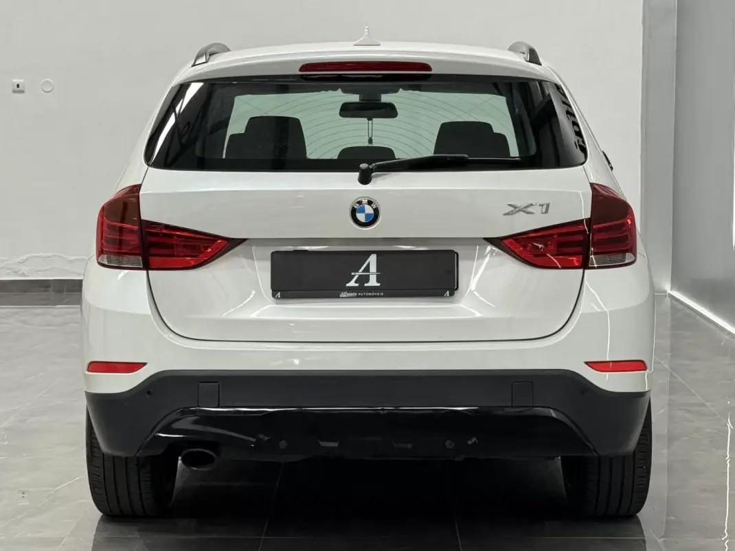 BMW X1 2015 - 16490 EUR, 255000 km - AUTO.MOTO.pt - 255000km - foto 10 de 31