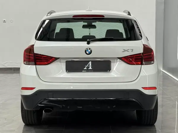 BMW X1 2015 - 16490 EUR, 255000 km - AUTO.MOTO.pt - 255000km - foto 10 de 31