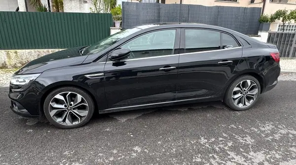 Renault Mégane Coupe 2018 - 9000 EUR, 240000 km - 240000km - foto 2 de 6